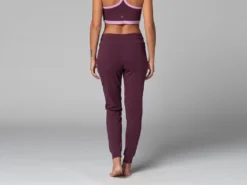 Pantalon De Yoga Femme Jogg - Bio Prune M - Presque Parfaits -Boutique De Yoga pantalon de yoga femme jogg bio 170556829565a8e82757347