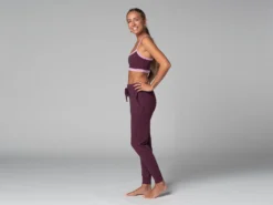 Pantalon De Yoga Femme Jogg - Bio Prune M - Presque Parfaits -Boutique De Yoga pantalon de yoga femme jogg bio 170556834065a8e854071e1