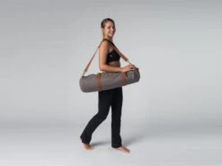 Sac à Tapis De Yoga Navy Bag - Coton Taupe 70cm X 20 Cm 19 Sac à Tapis De Yoga Navy Bag - Coton Taupe 70cm X 20 Cm -Boutique De Yoga sac a tapis de yoga navy bag coton taupe 15718388235db05b67b6a0a