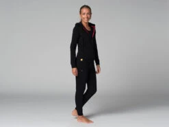 Sweat Capuche Femme - Bio Noir Noir XS - 36 19 Sweat Capuche Femme - Bio Noir Noir XS - 36 -Boutique De Yoga sweat capuche femme bio 16358431606180fc58c99d9