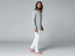 T-Shirt Tapan Manches Longues 100% Bio Gris Gris S - 38/40 12 T-Shirt Tapan Manches Longues 100% Bio Gris Gris S - 38/40 -Boutique De Yoga t shirt tapan manches longues 100 bio 1635346057617966898bfaf