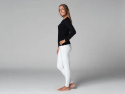 T-Shirt Tara M/L Ras Du Cou Bio Noir Noir XS - 36 16 T-Shirt Tara M/L Ras Du Cou Bio Noir Noir XS - 36 -Boutique De Yoga t shirt tara m l ras du cou bio 1635260869617819c5b449f